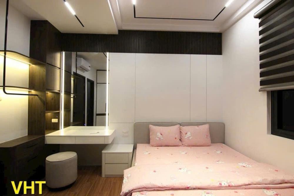 Nhà Mới Hiện Đại 81m² - 4PN, Giá 9.7 Tỷ - Huỳnh Tấn Phát, Quận 7