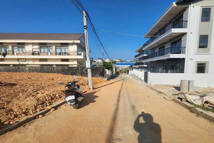 BÁN ĐẤT BIỆT THỰ VẠN HẠNH P. LÂM VIÊN - ĐÀ LẠT - 345M2, GẦN THUNG LŨNG TÌNH YÊU - 11.5 TỶ