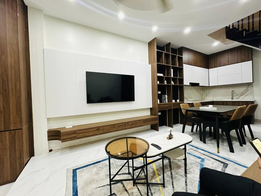 Nhà Mới 5 Tầng Trần Phú Hà Đông: Vị Trí Đẹp, Gần Oto, Nội Thất Ở Ngay