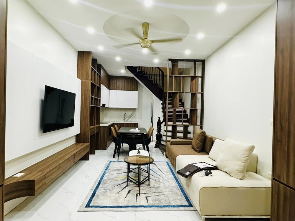 Nhà Mới 5 Tầng Trần Phú Hà Đông: Vị Trí Đẹp, Gần Oto, Nội Thất Ở Ngay