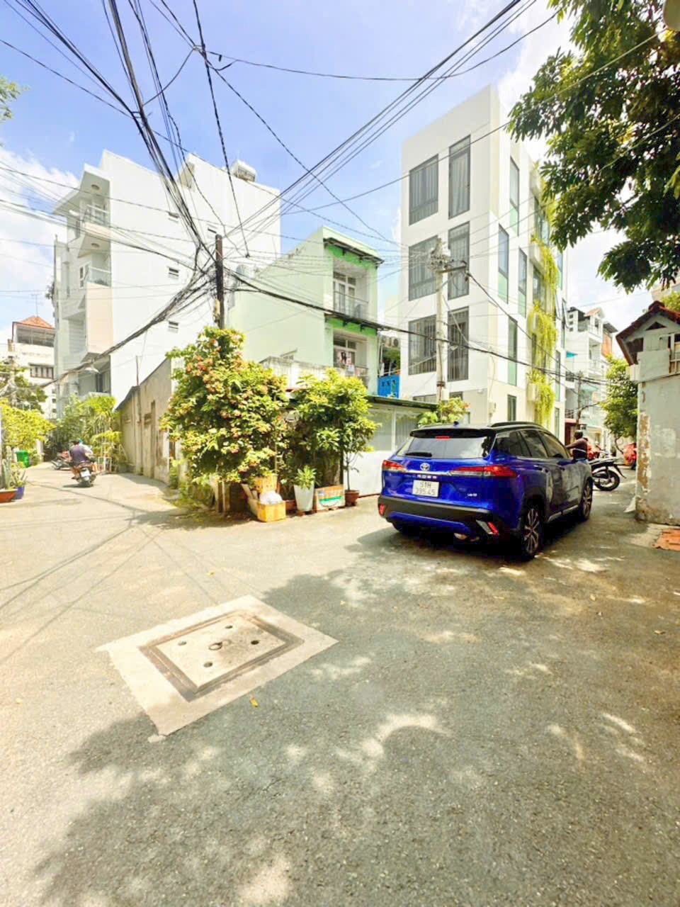 Bán nhà Bình Thạnh - Vị trí đẹp, tiện kinh doanh, kho bãi - Giá 5.9 tỷ