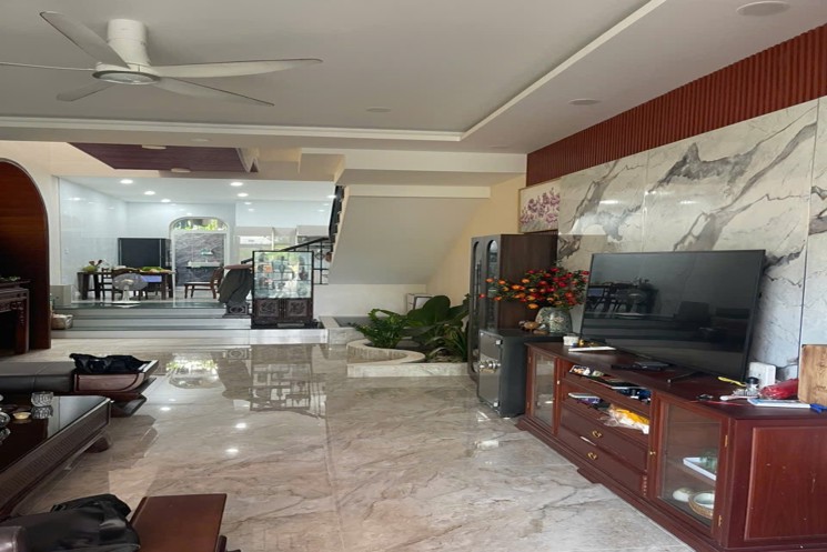 CƠ HỘI HIẾM CÓ – CHỈ 11 TỶ – NHÀ 2 TẦNG ĐẢO VIP HÒA XUÂN