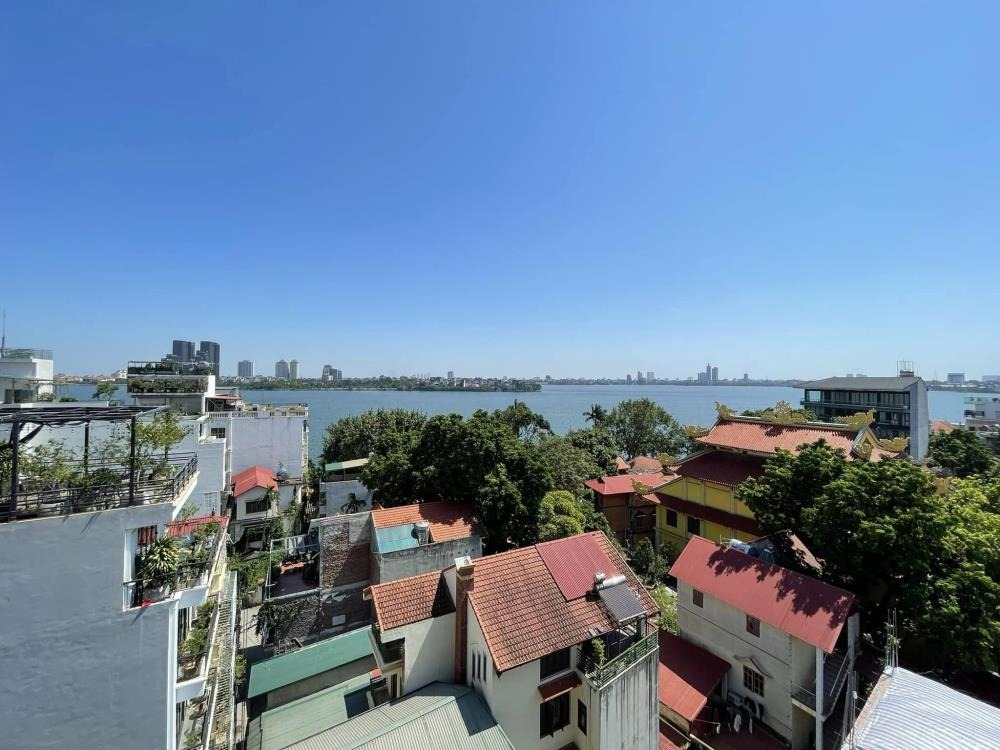 Bán Nhà Tây Hồ View Hồ - Dòng Tiền Ổn Định 86 Tỷ - Vị Trí Vàng