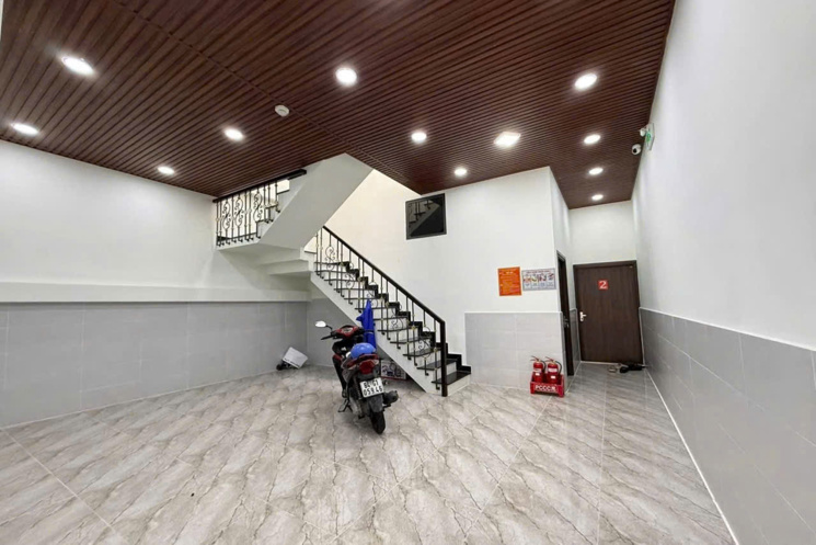 Bán Nhà Mặt Tiền Đường Ngay Đại Học Tôn Đức Thắng Quận 7 – Thu Nhập 80 Triệu/Tháng