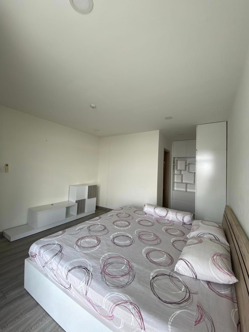 Bán Căn Hộ Riva Park 3PN, 109m2, Full Nội Thất, View Bitexco - 5.8 Tỷ