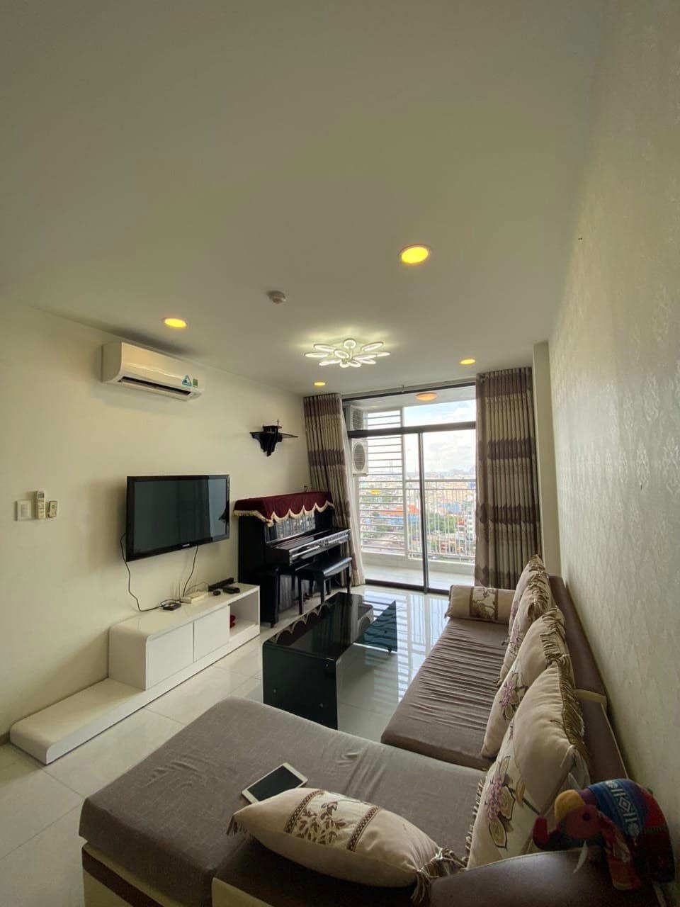 Bán Căn Hộ Riva Park 3PN, 109m2, Full Nội Thất, View Bitexco - 5.8 Tỷ