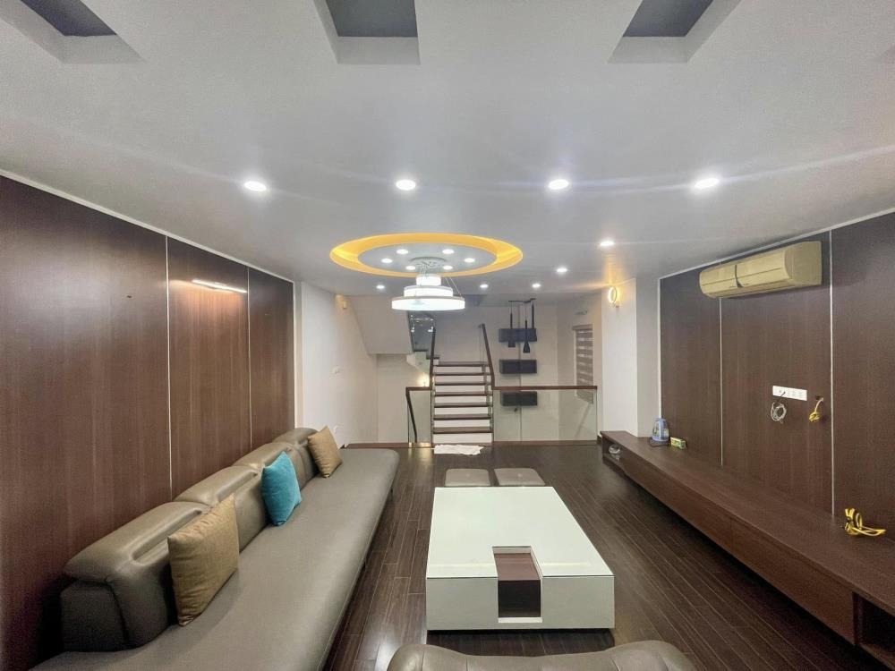 Bán nhà mặt phố Trần Đăng Ninh, 42m2, 5 tầng, 14.1 tỷ - Vị trí đẹp, giao thông thuận tiện
