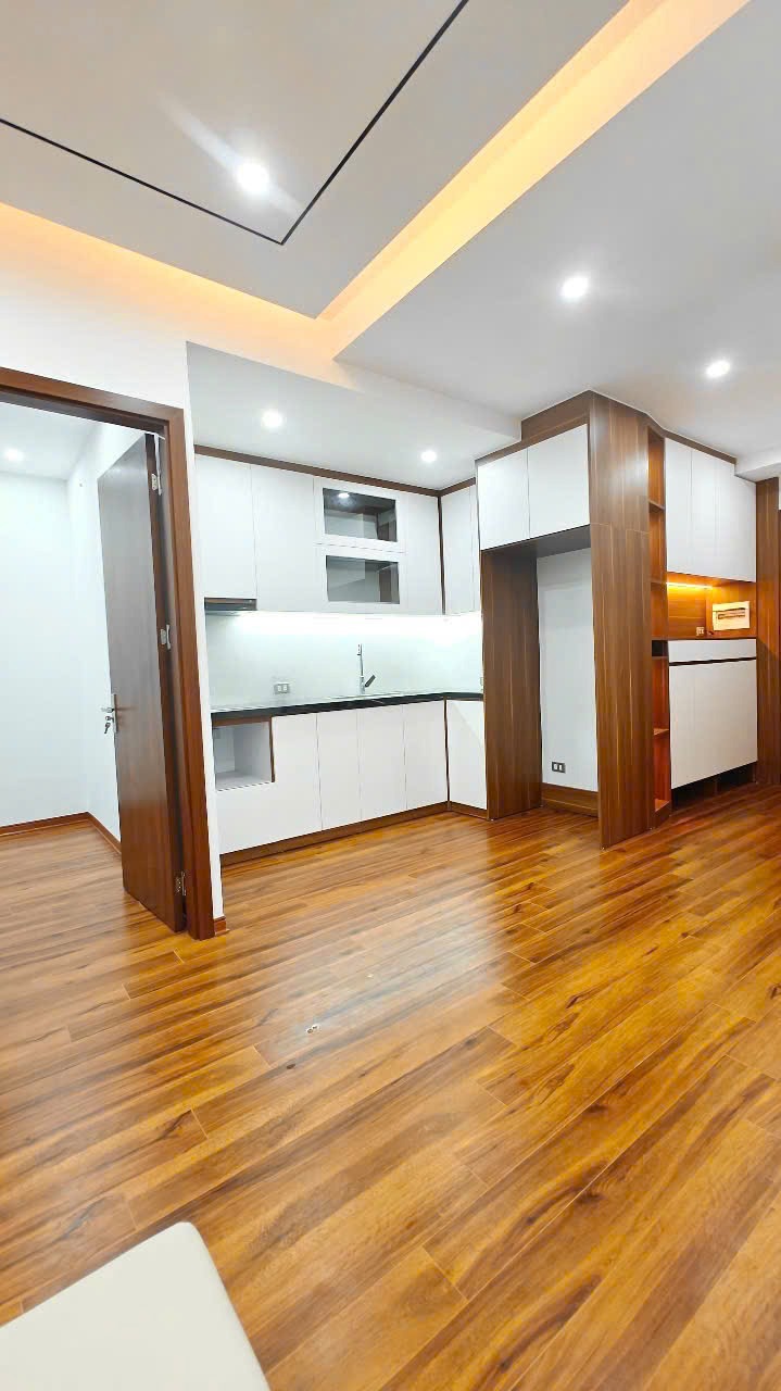 Bán Căn Hộ 3PN, 90m2, Tòa 4F Vũ Phạm Hàm - Vị Trí Đẹp, Nội Thất Xịn