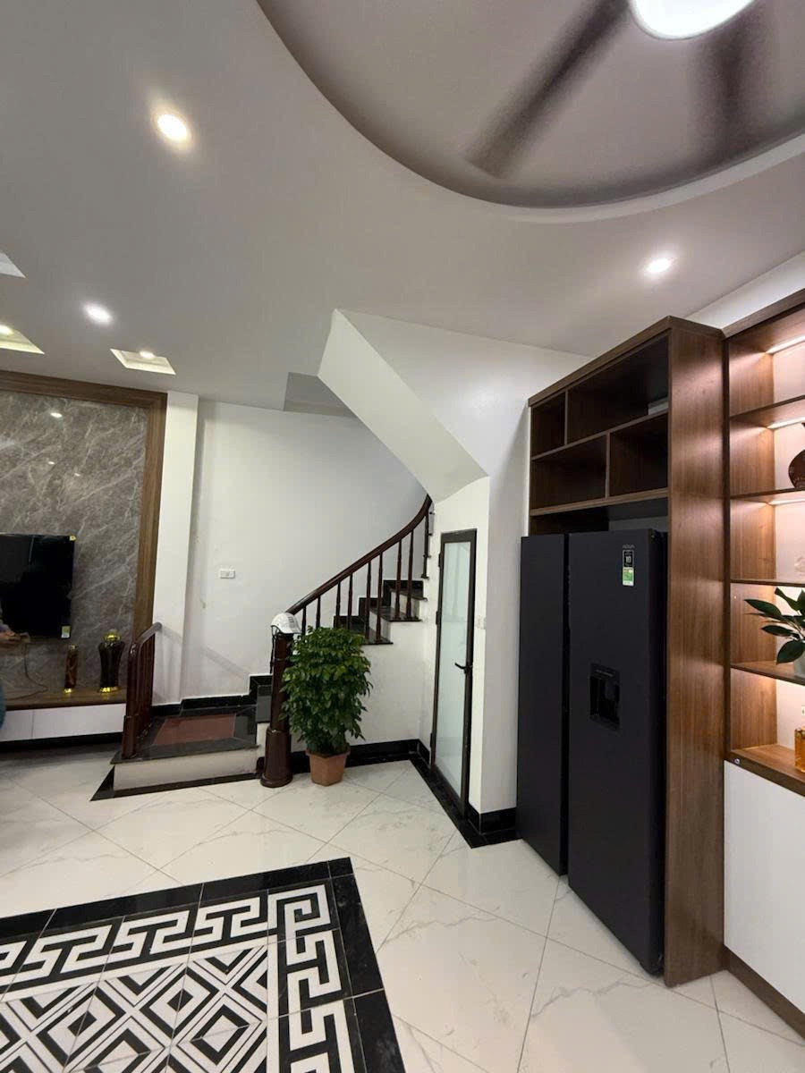Nhà đẹp Thanh Xuân - 36m2, 5 tầng, giá 7 tỷ - Vị trí đắc địa