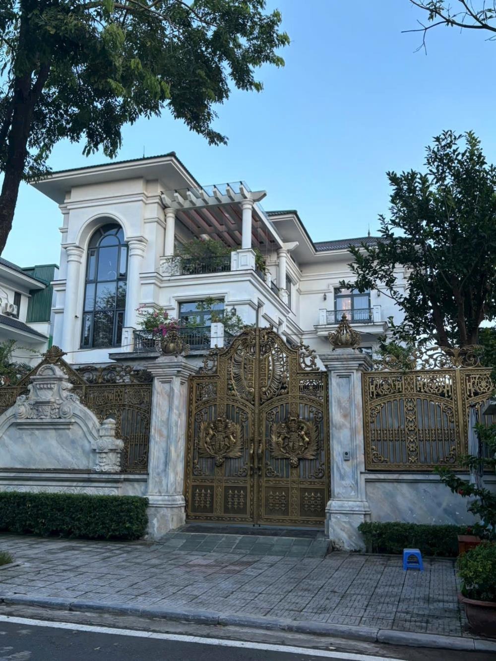 Sàn Thương Mại Trần Phú, Hà Đông - Kinh Doanh Sẵn Có, Sổ Đỏ Dài Hạn