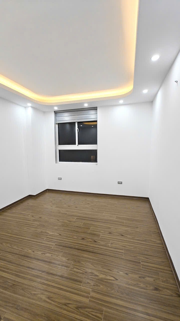 Cần Bán Gấp Căn Hộ 3PN, 112m2, Tòa JSC Khuất Duy Tiến - Giá Tốt