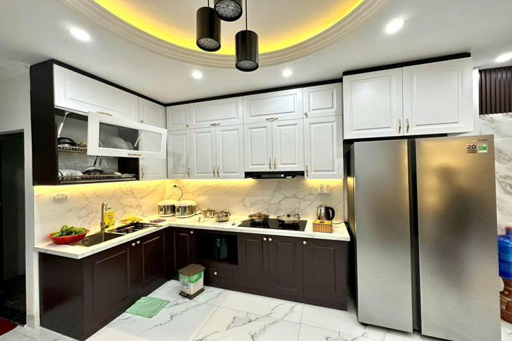 Bán nhà mặt phố Quang Trung, Hà Đông. vỉa hè đá bóng DT 45m, kinh doanh đỉnh giá 16.2 tỷ