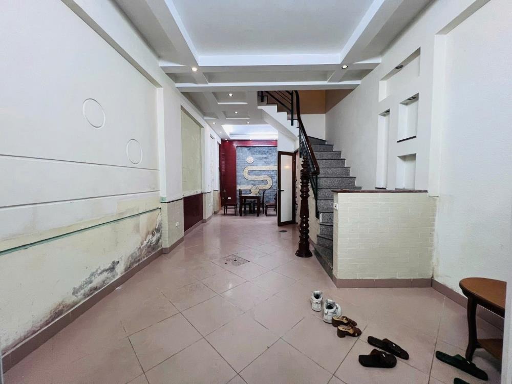 Bán nhà Vũ Tông Phan, Khương Đình - 48m2, 5 tầng, Ô tô vào nhà, Giá 8.7 tỷ