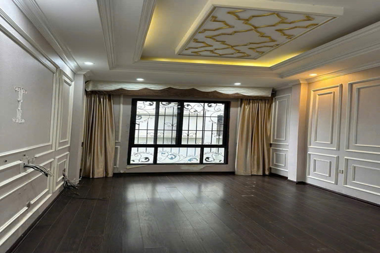 (Hiếm) Nghi Tàm nhà đẹp - thang máy - 2 mặt ngõ thông - thoáng vĩnh viễn - giá chỉ 18 tỷ