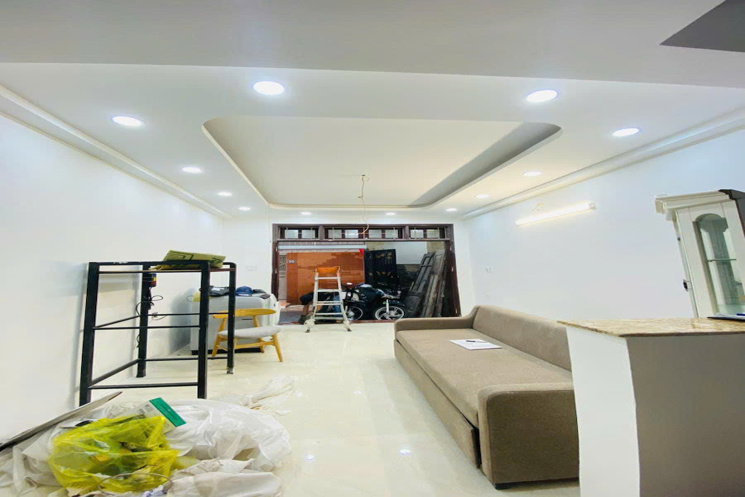 Bán nhà Thái Hà, Đống Đa sổ đỏ 63m - Ngõ thông, thang máy 2 thoáng vĩnh viễn