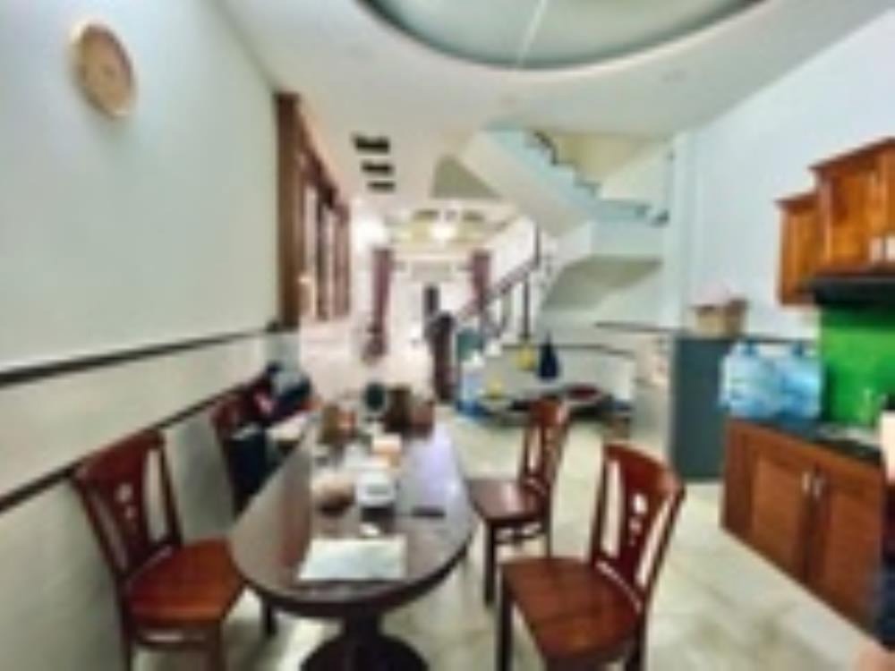Bán nhà Tân Bình 60m², 4 tầng, HXH, 6 tỷ - Vị trí đẹp, chủ ở