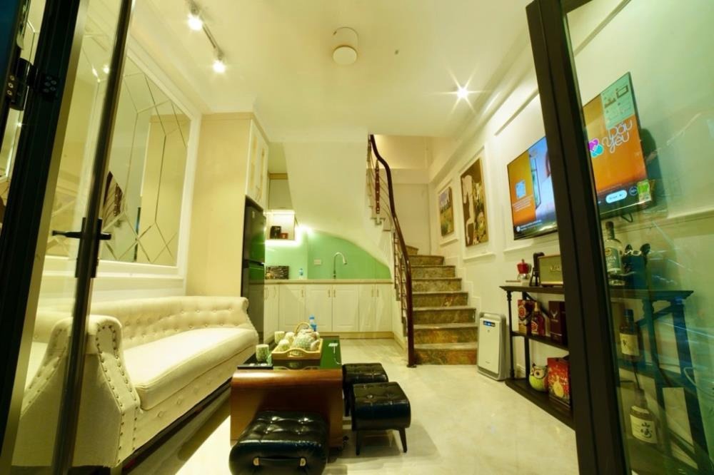 Bán Gấp Nhà Thái Hà - Đống Đa: 18m2 Full Nội Thất, Giá 5.2 Tỷ