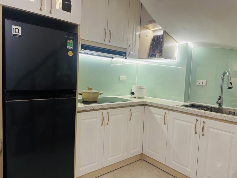 Bán Gấp Nhà Thái Hà - Đống Đa: 18m2 Full Nội Thất, Giá 5.2 Tỷ
