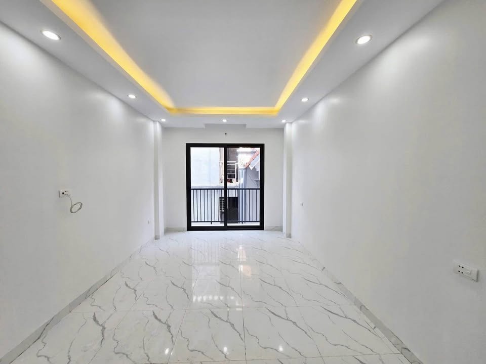 Bán nhà Tây Thăng Long - 33m2, 5 tầng, Full Nội Thất, Giá 4.6 tỷ