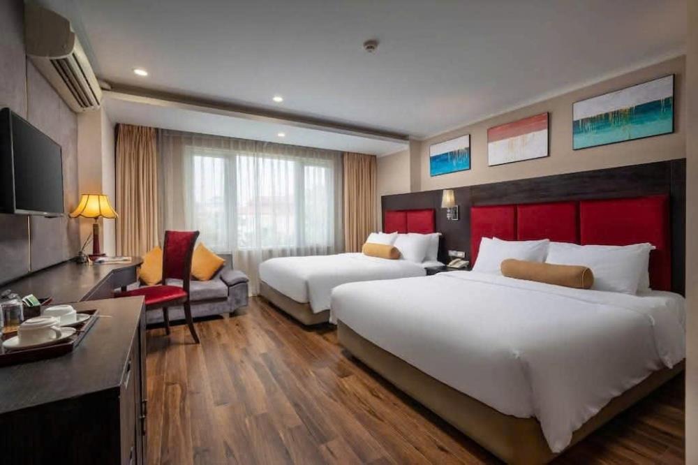 Bán Tòa Apartment Cao Cấp 125m2, 7 Tầng Thang Máy, Giá 60 Tỷ - Phố Linh Lang
