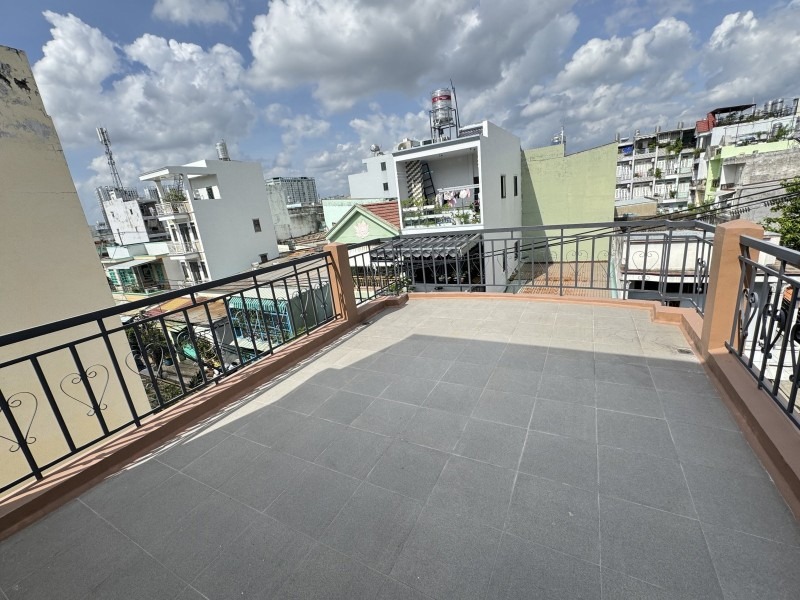 Bán nhà Bình Trị Đông, 63m2, 4 phòng ngủ, giá 6.6 tỷ - Vị trí đẹp, tiện nghi