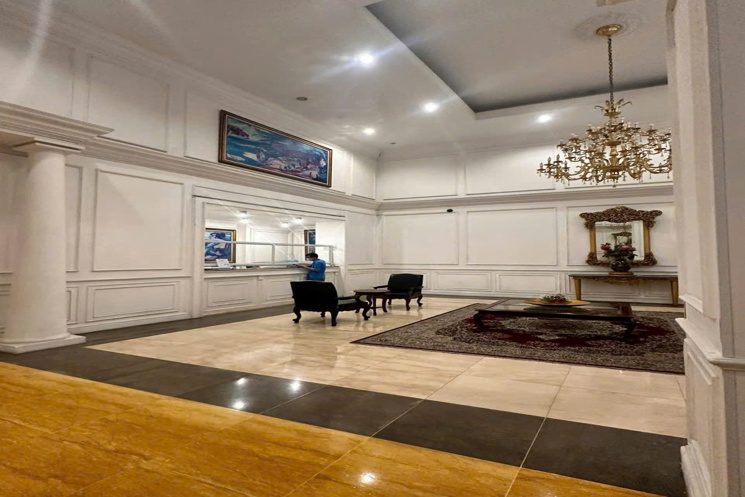Căn chung cư Tây Hồ, 148m, tầng 21, lô góc thoáng, full đồ, bể bơi khuôn viên đẹp!