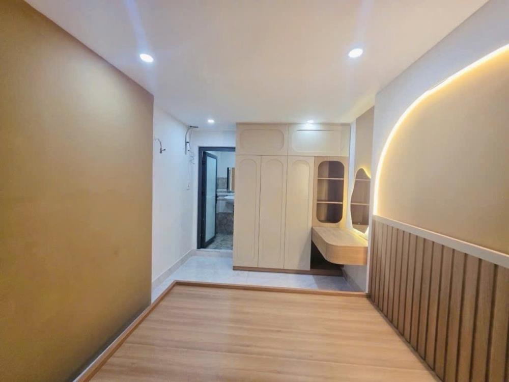 Nhà Mới 2 Tầng Full Nội Thất 31m2 Lê Đức Thọ - Giá 3.69 Tỷ