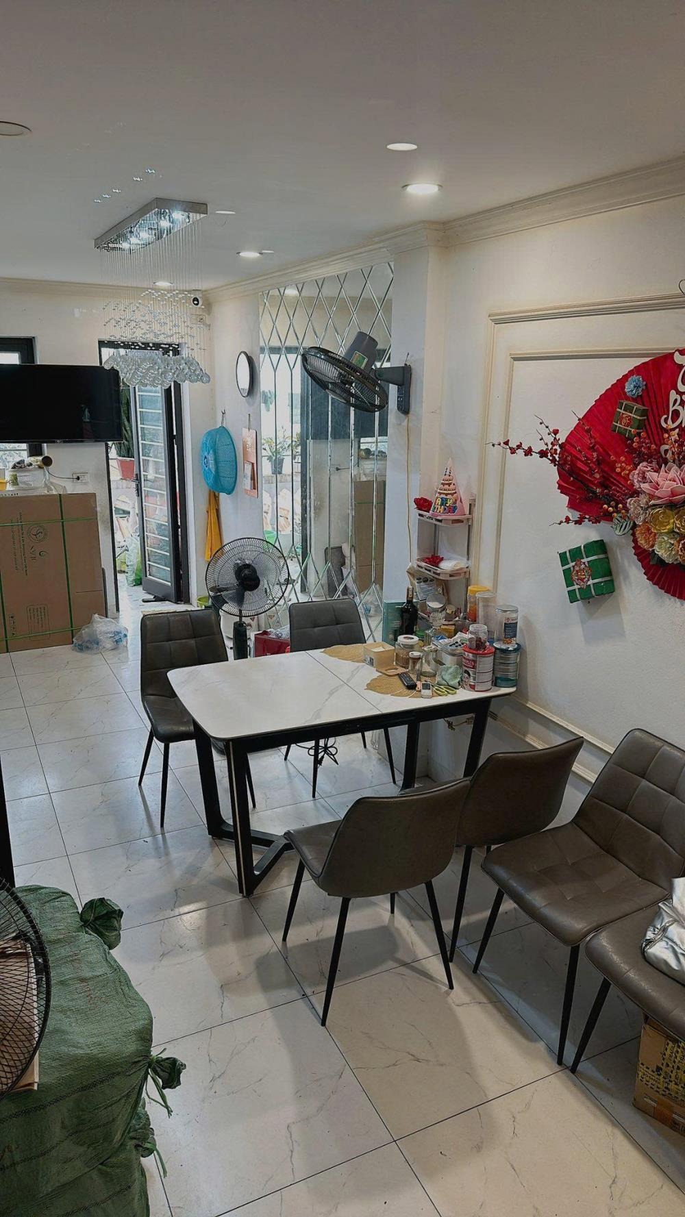 Cho Thuê Nhà 6 Tầng Lạc Trung, Hai Bà Trưng - 19 tỷ - Full Đồ
