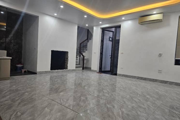 ÂU CƠ – 59m² – 5 Tầng – MT 8.5m – Giá 13.6 Tỷ – Tây Hồ