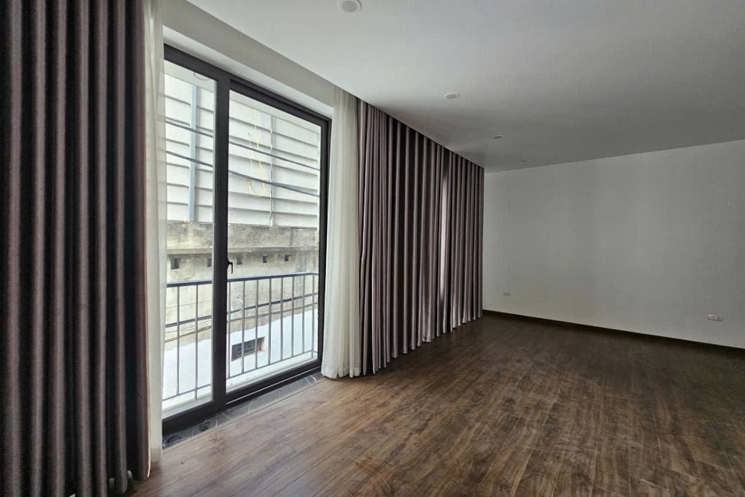 ÂU CƠ – 59m² – 5 Tầng – MT 8.5m – Giá 13.6 Tỷ – Tây Hồ