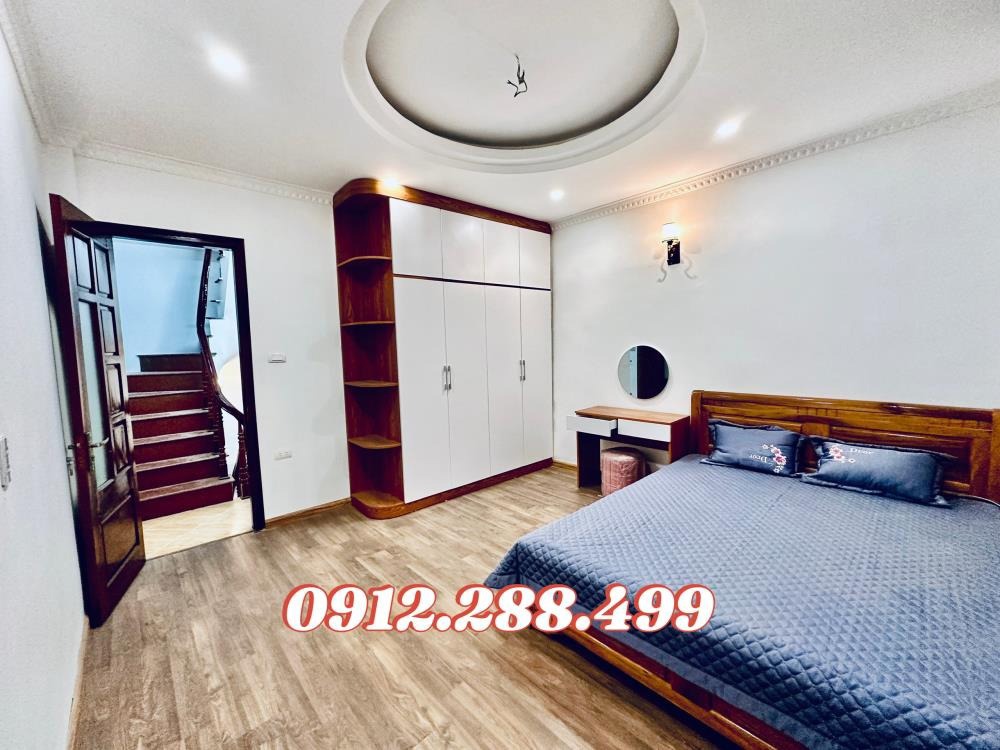 Nhà Đẹp Gần Chợ Mơ, Hai Bà Trưng - 30m² - 6 Tỷ - Vị Trí Vàng