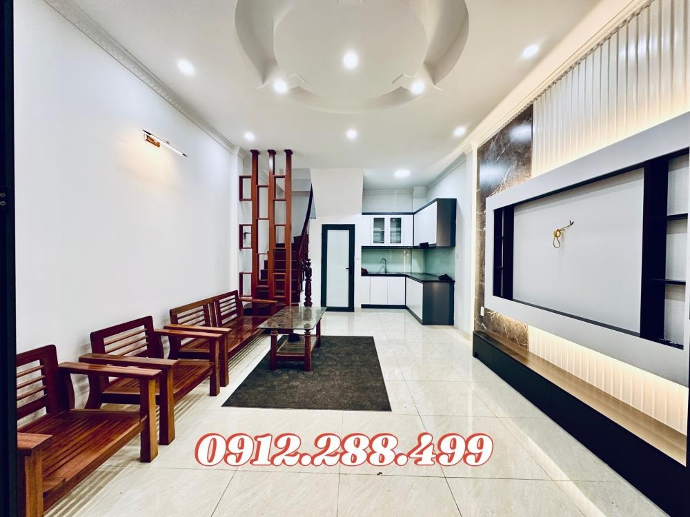 Nhà Đẹp Gần Chợ Mơ, Hai Bà Trưng - 30m² - 6 Tỷ - Vị Trí Vàng
