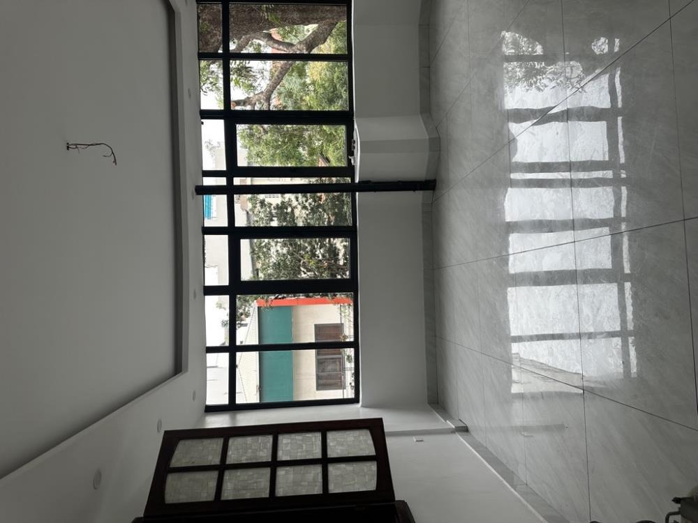 💥 Siêu phẩm mặt phố Hoàn Kiếm giá chỉ 36.5 tỷ - Lợi nhuận cao, tiềm năng lớn!