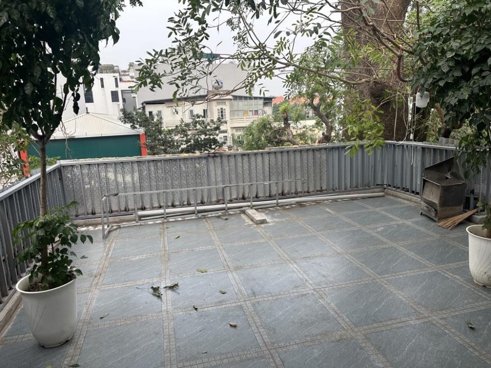 💥 Siêu phẩm mặt phố Hoàn Kiếm giá chỉ 36.5 tỷ - Lợi nhuận cao, tiềm năng lớn!