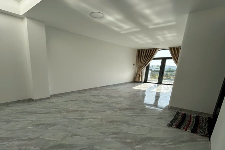 NHÀ MỚI XÂY HOÀN CÔNG ĐƯỜNG 2 Ô TÔ NÉ NHAU TẠI PHƯỜNG TÂY NHA TRANG