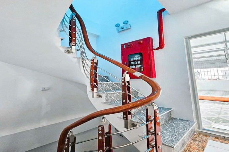 Bán Toà Căn Hộ Dịch Vụ 6 Tầng – Bùi Xương Trạch