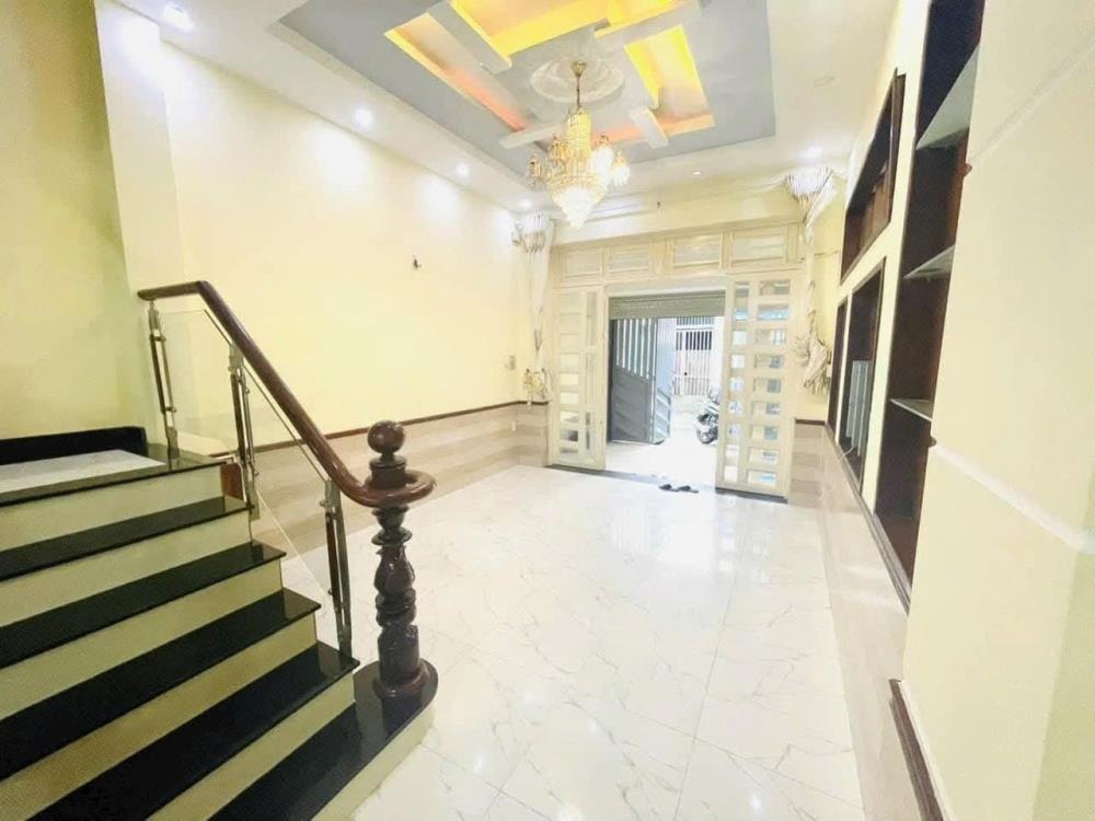 Nhà Hẻm Xe Tải Gò Vấp - 6.38 Tỷ - 4PN, 60m2 - Pháp Lý Chiếu Chứng