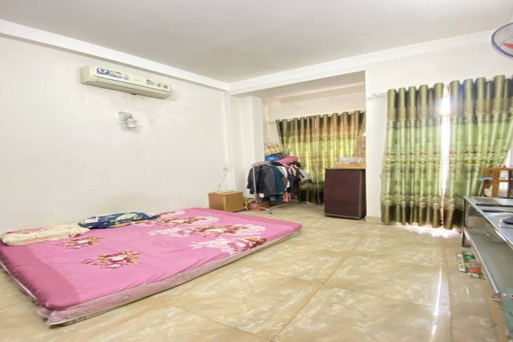 ♥ Mặt Tiền Lê Độ, 40m2, 4 tầng Kinh Doanh cực ngon 5.05 tỷ