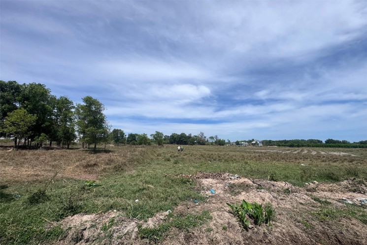 LÔ ĐẤT VỊ TRÍ ĐẸP -  GIÁ ƯU ĐÃI Chính Chủ cần bán nhanh 2 lô đất ven biển tại Tân Thắng , Bình Thuận