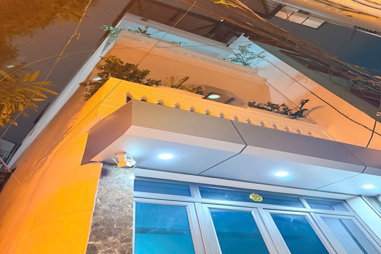 NHANH TAY! Nhà Lĩnh Nam 4 tầng, 30m2, nhỉnh 4 tỉ - Giá tốt nhất Hoàng Mai!