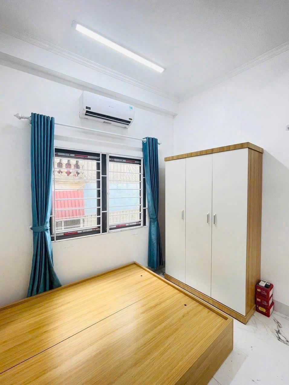 Bán nhà ngõ 402 Bạch Mai, 51m2, 5 tầng - Giá 6.95 tỷ - Vị trí đẹp, tiềm năng cho thuê