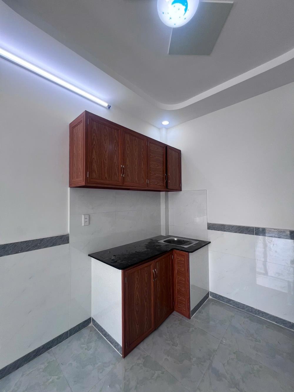 Nhà Cấp 4 Chính Chủ, Giá Rẻ Chỉ 489tr, Sổ Hồng Riêng - Gần THCS Nguyễn Văn Bứa