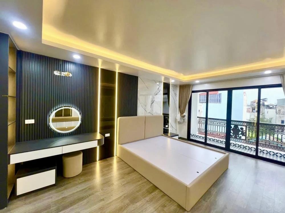 Siêu phẩm Biệt Thự Mini 7 Tầng, Gara Ô Tô - Quận Hoàng Mai