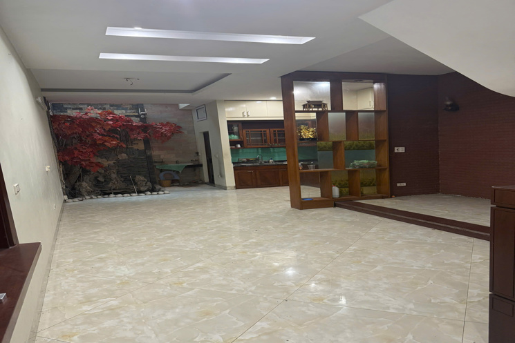 MẶT PHỐ Ô CÁCH - LONG BIÊN - THÔNG TỨ TUNG - CÁCH PHỐ Ô CÁCH 15m , Ở SƯỚNG, VIEW HỒ , VÀI BƯỚC RA