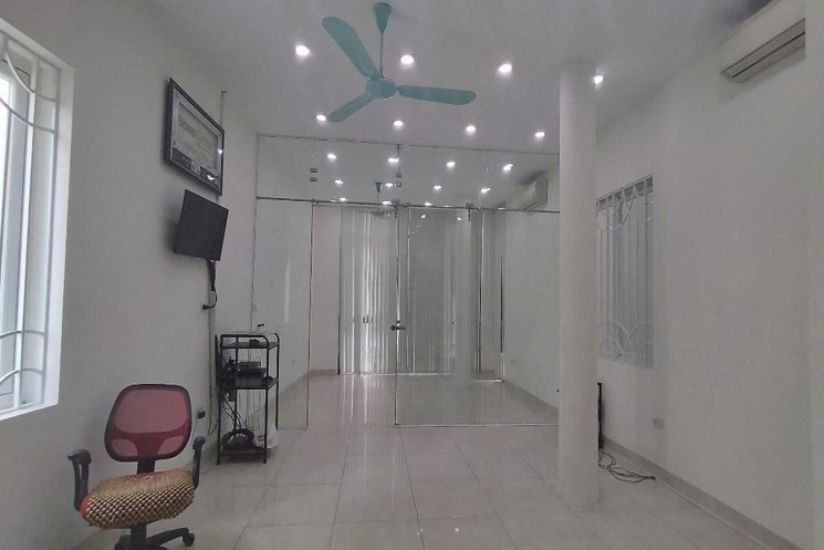 BÁN NHÀ LÔ GÓC – 3 MẶT THOÁNG – 6 TẦNG THANG MÁY – NGÕ Ô TÔ TRÁNH – CÁCH TRẦN DUY HƯNG 10M – 18.9 TỶ