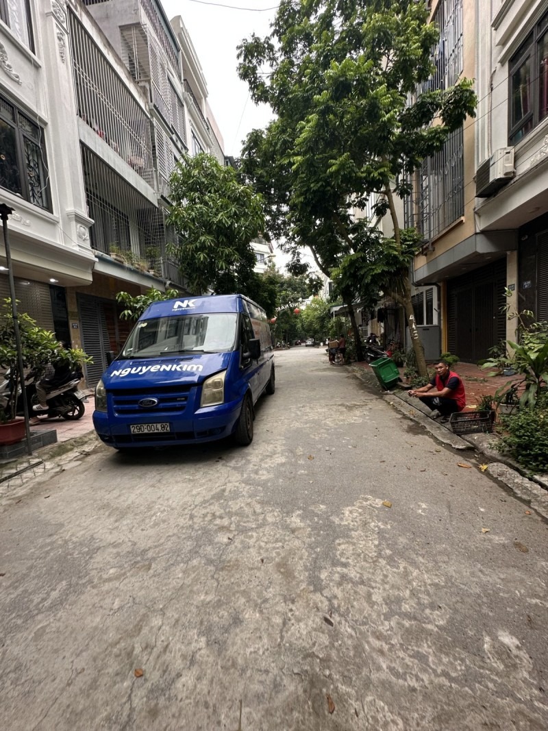 Bán Nhà Mậu Lương, Hà Đông: 60m2, 4 Tầng, Giá 13.7 Tỷ - Vị Trí Đắc Địa