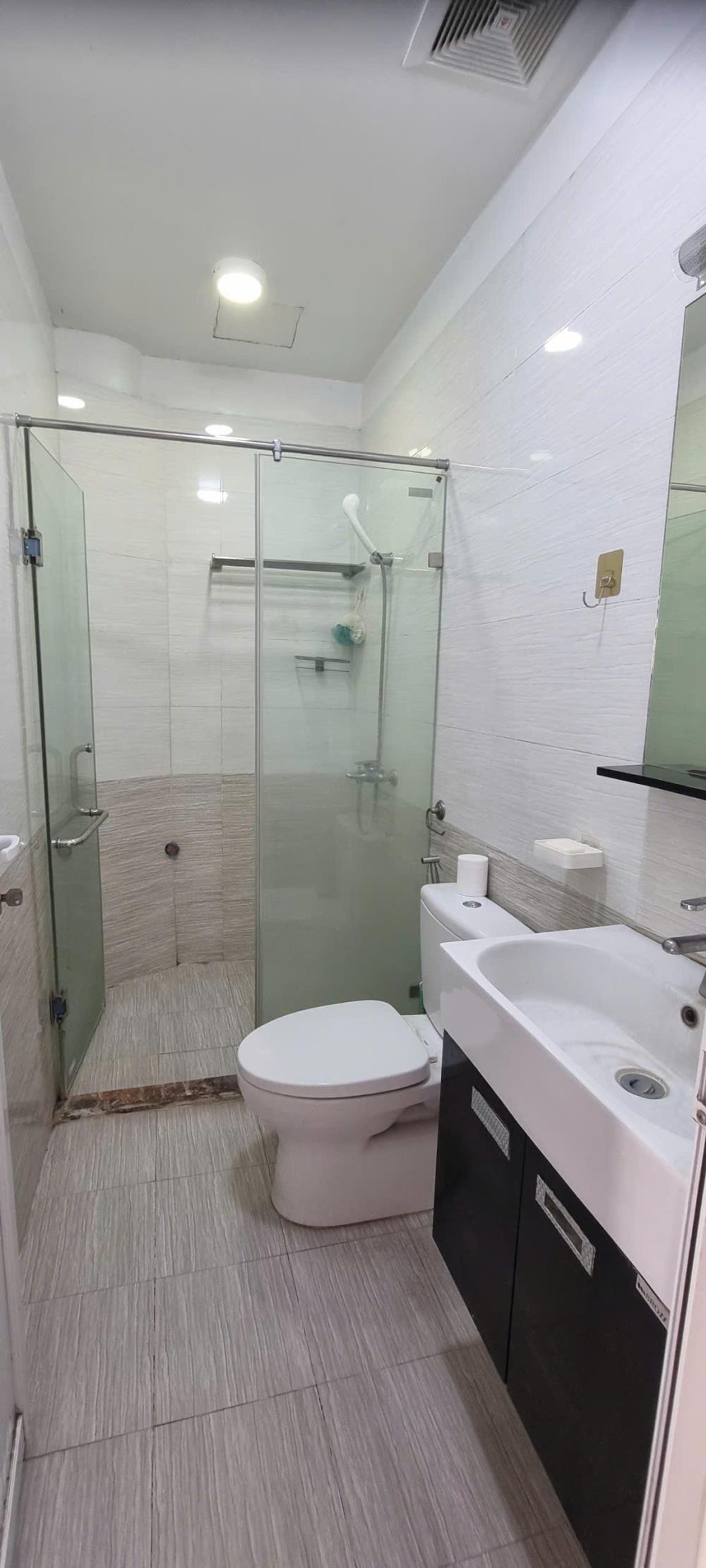 Cho Thuê Căn Hộ Biệt Thự 150m² Đội Cấn - Full Đồ, Giá Tốt