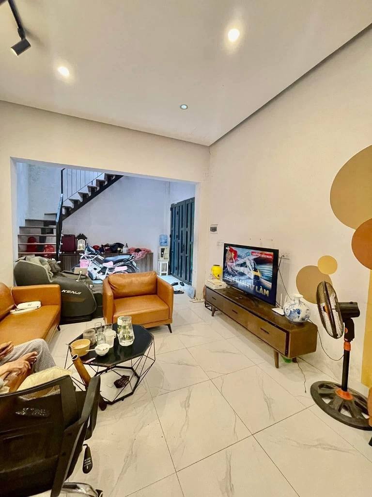 Bán nhà phố Kim Giang, Hà Nội - 84m2, 3 tầng, Giá 11.8 tỷ