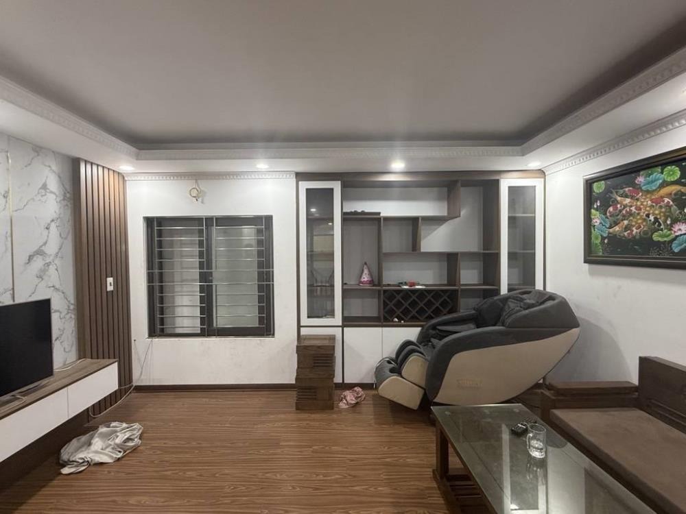 Bán nhà Đại Từ, Hà Nội - 48m2, 6 tầng, 10.2 tỷ - Vị trí đẹp, ngõ nông