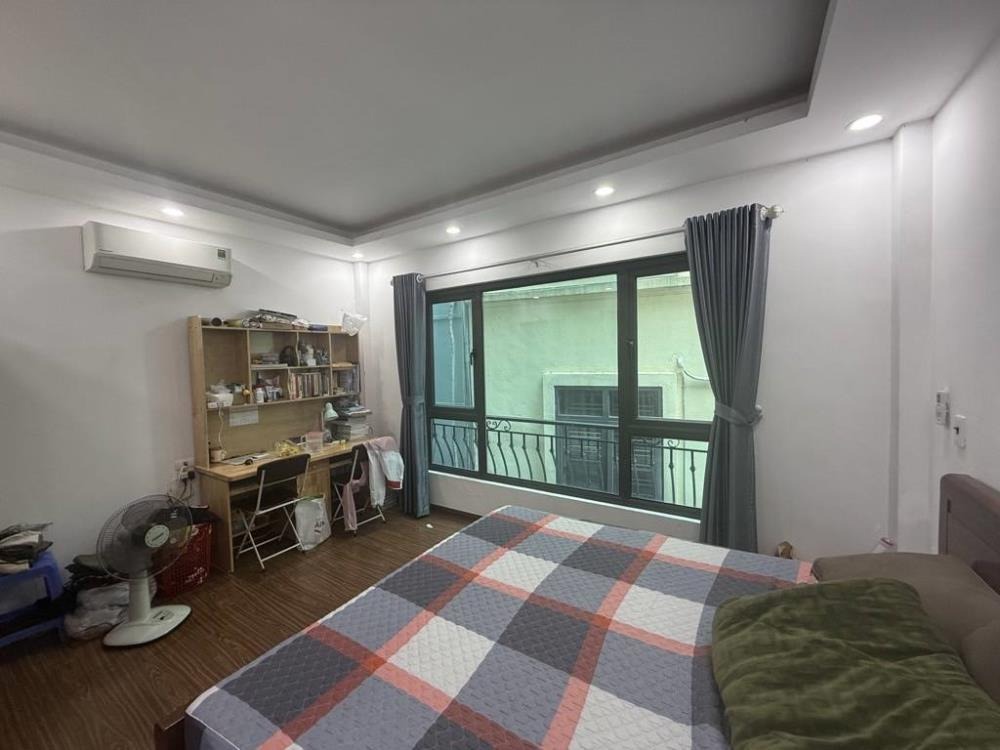 Bán nhà Đại Từ, Hà Nội - 48m2, 6 tầng, 10.2 tỷ - Vị trí đẹp, ngõ nông